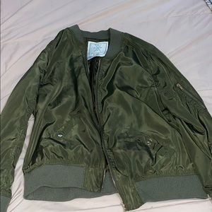 Cute bomber jacket🖤
